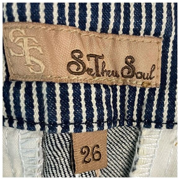 SEE THRU SOUL Cuffed Denim Shorts size 26 - Picture 7 of 9